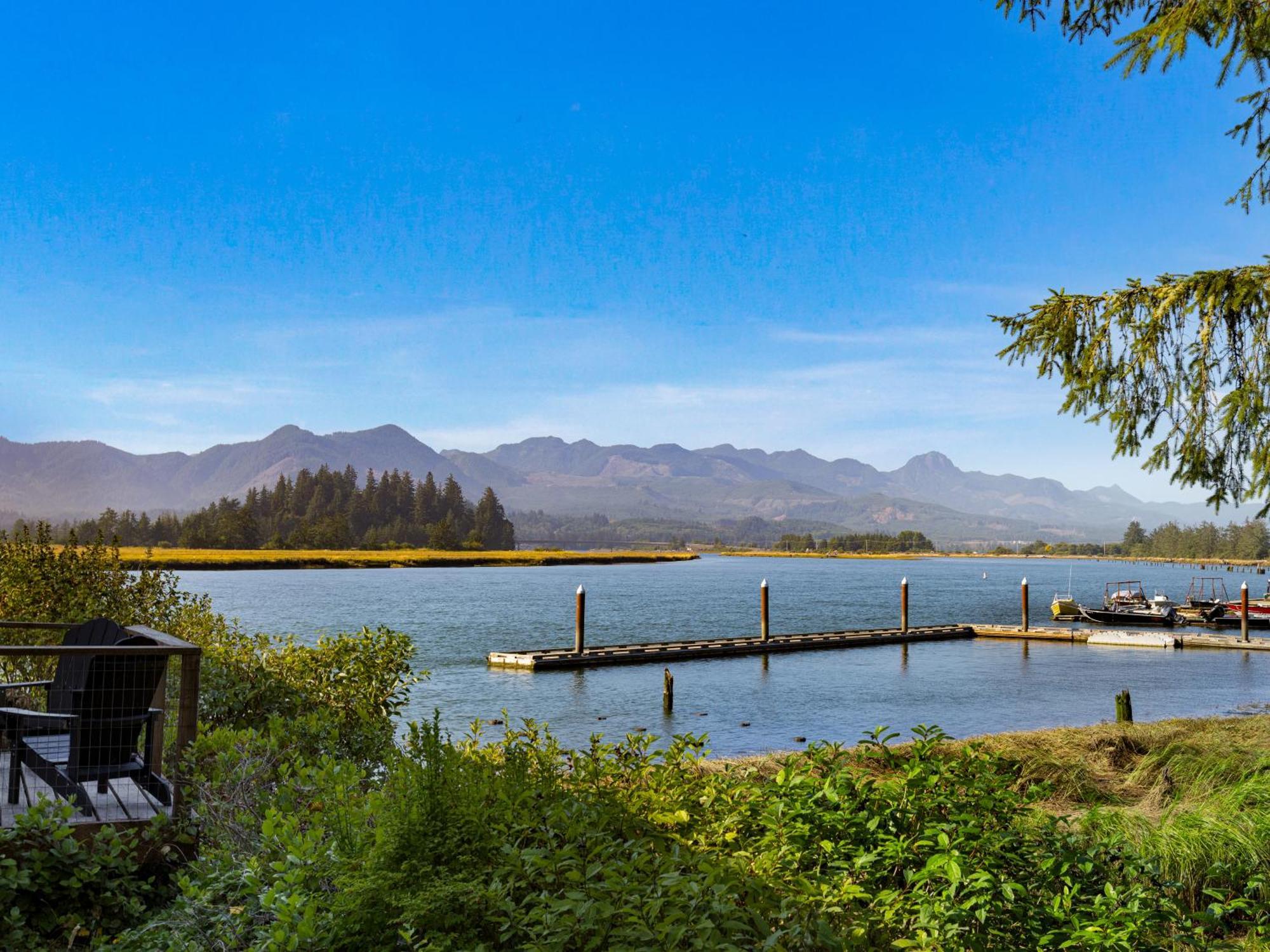 Wheeler On The Bay Lodge And Marina 外观 照片